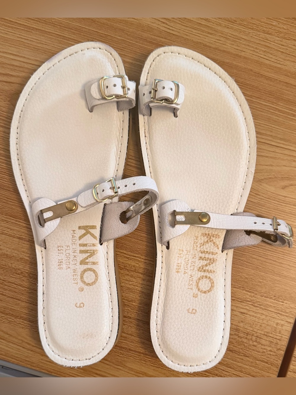 Kino White Gold Buckle Toe-Ring Handmade Sandals Size 9